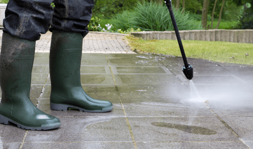 DRIVEWAY PRESSURE WASHING